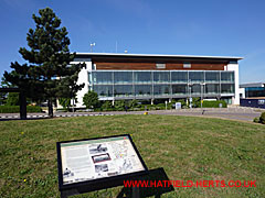 Information Board 1 outside the UH de Havilland Campus 