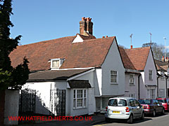 Old Coachhouse, Park Street