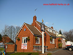 Cavendish Arms, Bishops Rise - post-war, red brick building